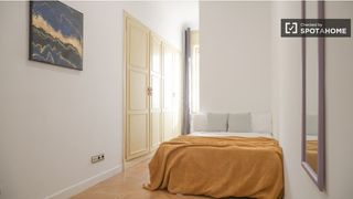 Location Appartement à Argüelles. Habitación en piso compartido de 18 habitaciones en argüelles, m