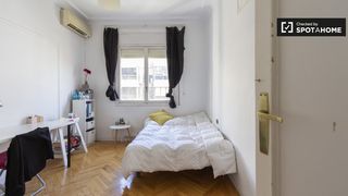 Miete Etagenwohnung in Gaztambide. Nueva habitación en alquiler en apartamento de 8 habitaciones en