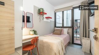 Lloguer Pis a Sants-Badal. Habitación en alquiler en piso de 4 habitaciones en barcelona