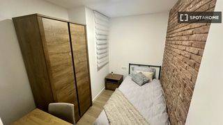 Lloguer Pis a La Torrassa. Habitación en piso compartido de 4 habitaciones, la torrassa, ba