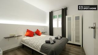 Lloguer Pis a Santa Eulàlia. Alquiler de habitaciones en piso de 2 habitaciones en lhospitale