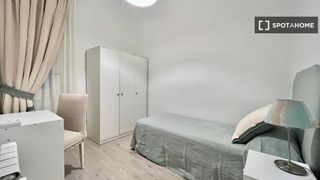 Miete Etagenwohnung in Argüelles. Habitación en piso compartido, argüelles moncloa, madrid