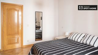 Alquiler Piso en Embajadores-Lavapiés. Preciosa habitación en alquiler en la latina, madrid