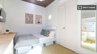 Miete Etagenwohnung in Putget - Farró. Habitación en piso compartido en sant gervasi galvany, barcelona