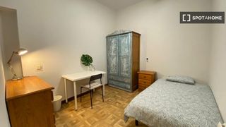 Flat in Sol