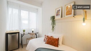 Lloguer Pis a Valdeacederas. Habitación en un piso compartido en valdeacederas, madrid.