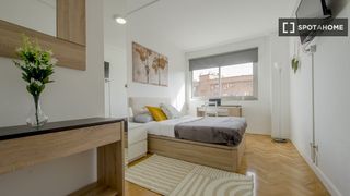 Lloguer Pis a Estrella. Se alquila habitación en piso compartido en madrid