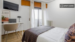 Affitto Appartamento in Adelfas. Habitación en piso compartido, adelfas, madrid