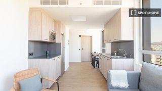 Lloguer Pis a Port Forum. Habitación en piso compartido en sant adrià de besòs, barcelona