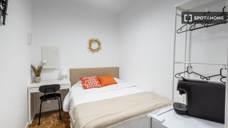 Miete Etagenwohnung in Gaztambide. Habitación en piso compartido de 6 habitaciones en gaztambide, m