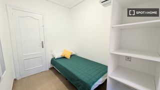 Affitto Appartamento in Zona Concordia. Habitación en piso compartido en burjassot