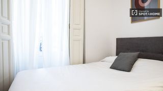 Alquiler Piso en Argüelles. Habitación en piso compartido en alquiler en argüelles, madrid