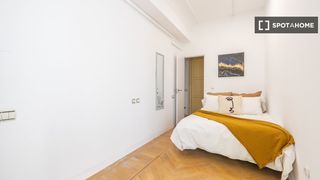 Alquiler Piso en Argüelles. Habitación en piso compartido de 18 habitaciones en argüelles, m