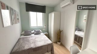 Alquiler Piso en Palacio. Habitación en piso compartido en madrid.