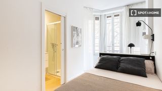 Alquiler Piso en Gran Via. Habitación en piso compartido en valència