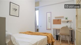 Miete Etagenwohnung in Argüelles. Habitación en piso compartido de 18 habitaciones en argüelles, m