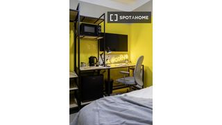 Flat in Cuatro Caminos - Azca