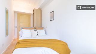Alquiler Piso en Argüelles. Habitación en piso compartido de 18 habitaciones en argüelles, m