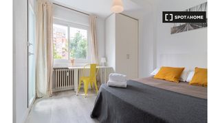 Location Appartement à Castilla. Habitación en alquiler en castilla, madrid.