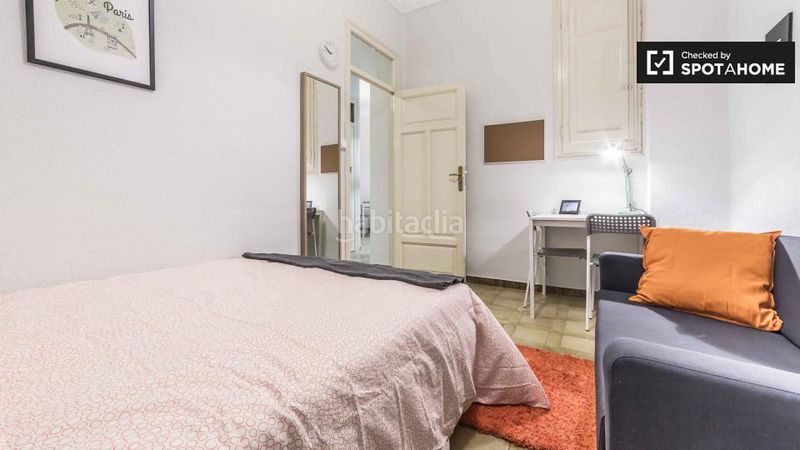 Foto 8fb7062f-cc0d-477e-9f9d-2dfb0e610d43. Rent flat with heating in Gran Via Valencia