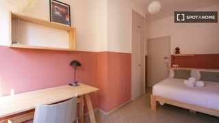 Lloguer Pis a Putget - Farró. Se alquila habitación en piso compartido en gracia.