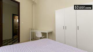 Alquiler Piso en Centro - Sagrario. Habitación en piso compartido en alquiler en pajaritos, granada