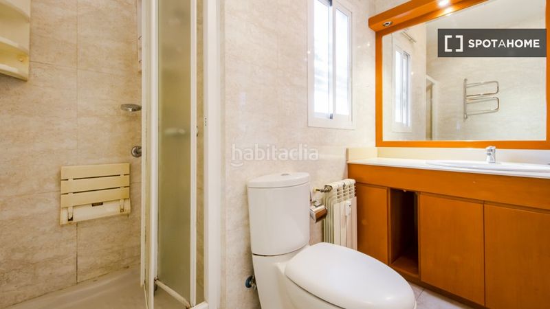 Foto f57d4dc9-3709-49ac-962f-fde2a44c9951. Rent flat with heating in Pacífico Madrid