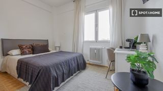 Flat in Tres Olivos-Valverde