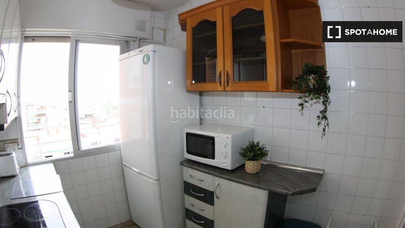 Foto 0bb5c53e-d18a-4e31-80e8-8f0b087eef7f. Rent flat with heating in Aluche Madrid