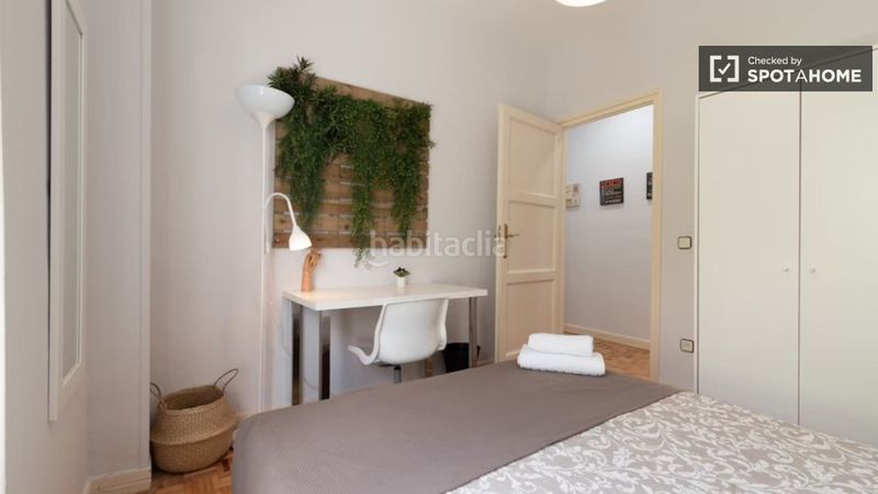 Foto f8e87f91-8c82-4104-982a-f7f4292f28c9. Rent flat with heating in Guindalera Madrid