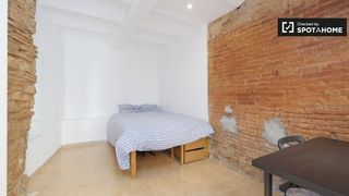 Lloguer Pis a Raval. Habitación en piso compartido, el raval, barcelona.
