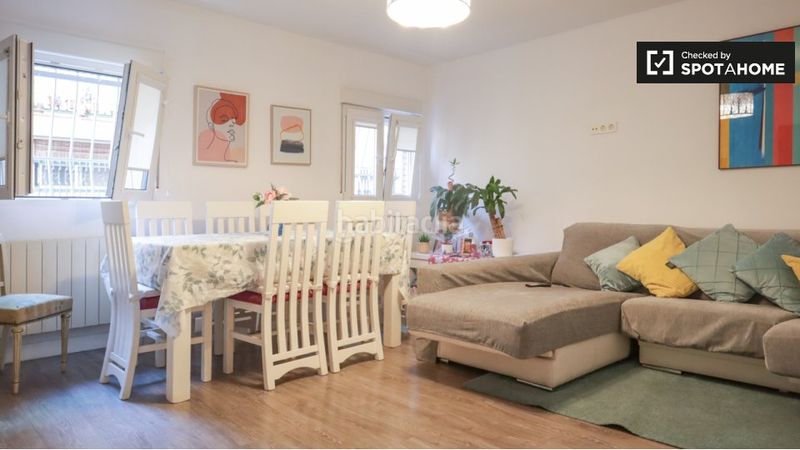 Foto 699b402e-8014-4f2e-8742-91876c6d4053. Rent flat with heating in Valdezarza Madrid