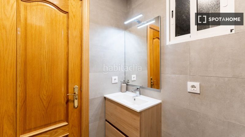 Foto 9fc01f1d-6331-463a-919c-59ea09c82adc. Rent flat with heating in Acacias Madrid