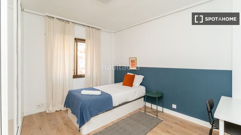 Foto b19a03af-a7e7-4b6e-92f6-a161ba8f3bb5. Rent flat with heating in Acacias Madrid