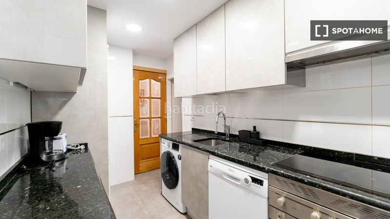 Foto ee4b4596-819e-43ba-97e1-c617e81d0e3a. Rent flat with heating in Acacias Madrid