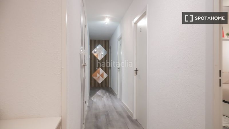 Foto b4c468a8-7e68-4dc5-bc7c-43470acc2a47. Rent flat with heating in Almendrales Madrid