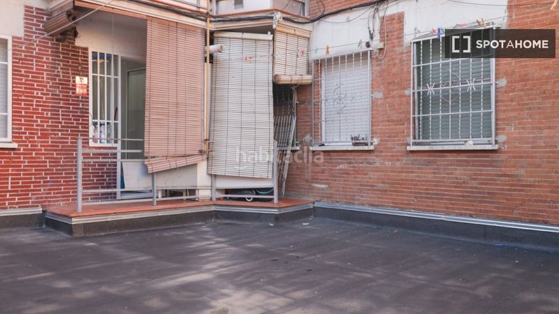 Foto e776d492-0c5f-41a2-b5f4-bf009a681b44. Rent flat with heating in Almendrales Madrid