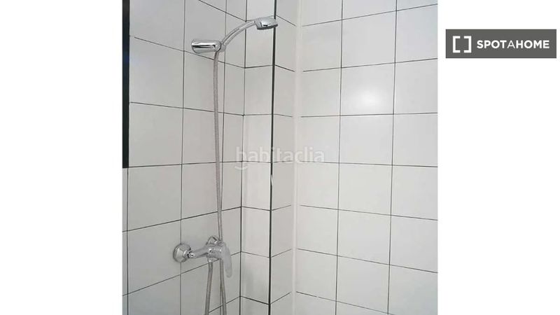 Foto 4aa3f987-81e9-4f87-90fb-874873ef3fbf. Rent flat with heating in Aluche Madrid