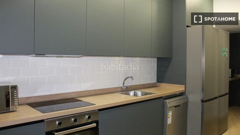 Foto e36e4cb7-3cd0-46f9-9622-ff21db18e62a. Rent flat with heating in Aluche Madrid