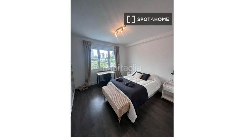 Foto 8c05c7a9-a86e-41de-a24f-8e7d14c38e7d. Rent flat with heating in Guindalera Madrid