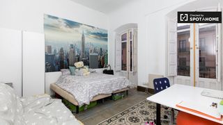 Location Appartement à Barrio de Albaicín. Alquiler de habitaciones en piso de 9 dormitorios en centro