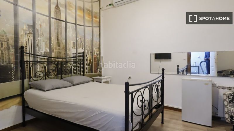 Foto 3bdbd9fd-162b-4351-a165-f718679b8a9c. Rent flat with heating in Universidad-Malasaña Madrid