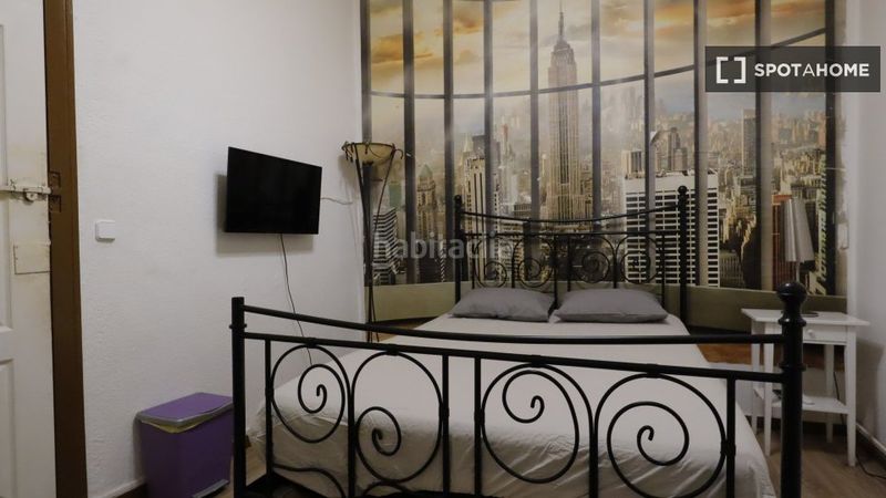 Foto dbb6a6ba-5513-4074-9a13-5dfd03579b77. Rent flat with heating in Universidad-Malasaña Madrid