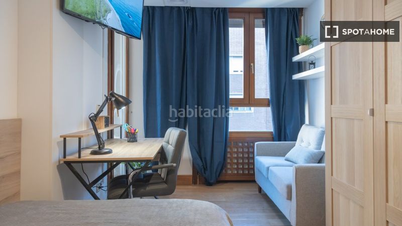 Foto 82e1cb02-e440-495c-b68c-ad933c871920. Rent flat with heating in El Viso Madrid