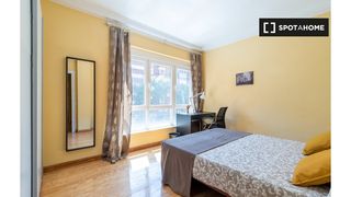 Affitto Appartamento in Guindalera. Habitación en piso compartido de 5 habitaciones en madrid