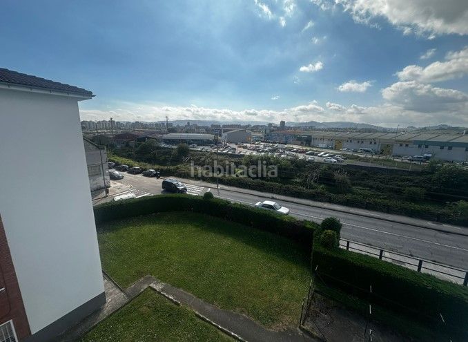 Foto a1bb045f-acde-4e8b-9ca5-e577c683987e. Pis amb calefacció a La Calzada Gijón