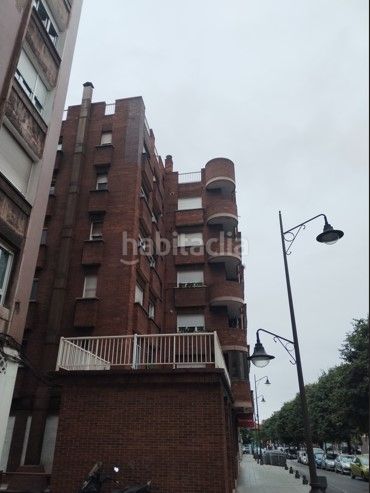 Foto 2f3f9637-d8f0-456d-8d1c-7fcbdbee6407. Pis amb calefacció aparcament a La Calzada Gijón