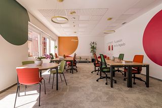 Miete Büro in Calle de ulises 87. Zona corporativa con 2 despachos privados