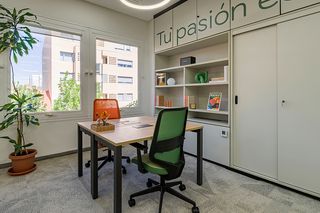 Miete Büro in Calle de ulises 87. Despacho para 3 personas
