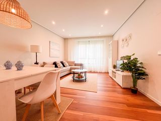 Rent Flat  Travesía de uribitarte 4. Piso en alquiler temporal en bilbao, zona albia